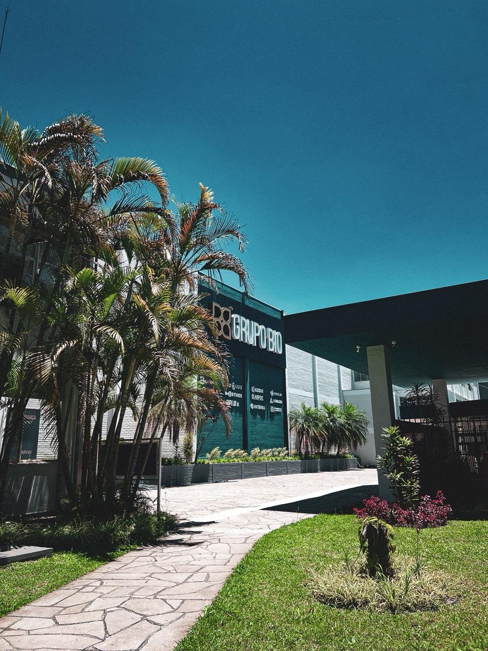 WhatsApp Image 2025-12-01 at 14.44.27 (5)