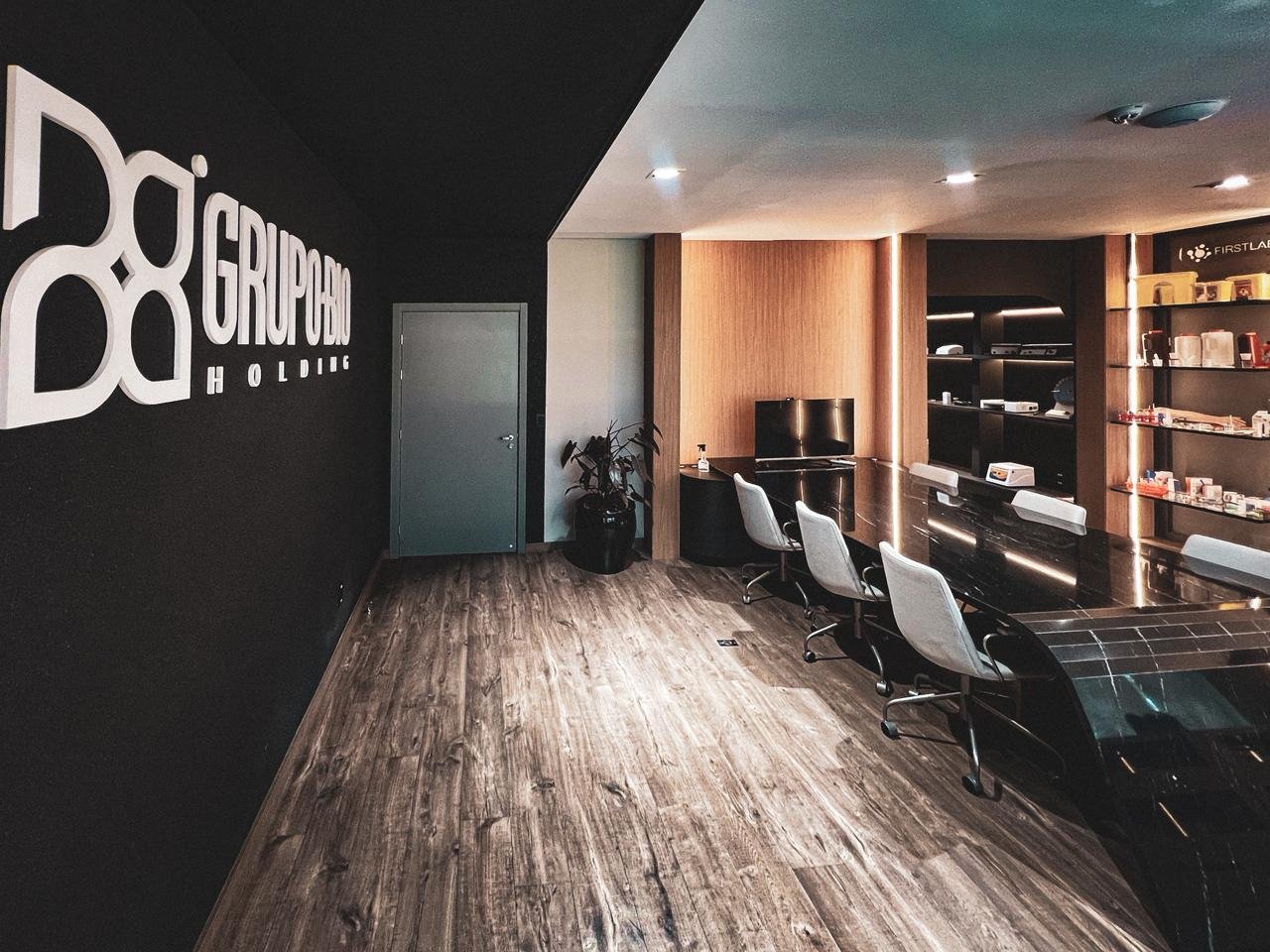 WhatsApp Image 2025-12-01 at 14.44.28 (1)