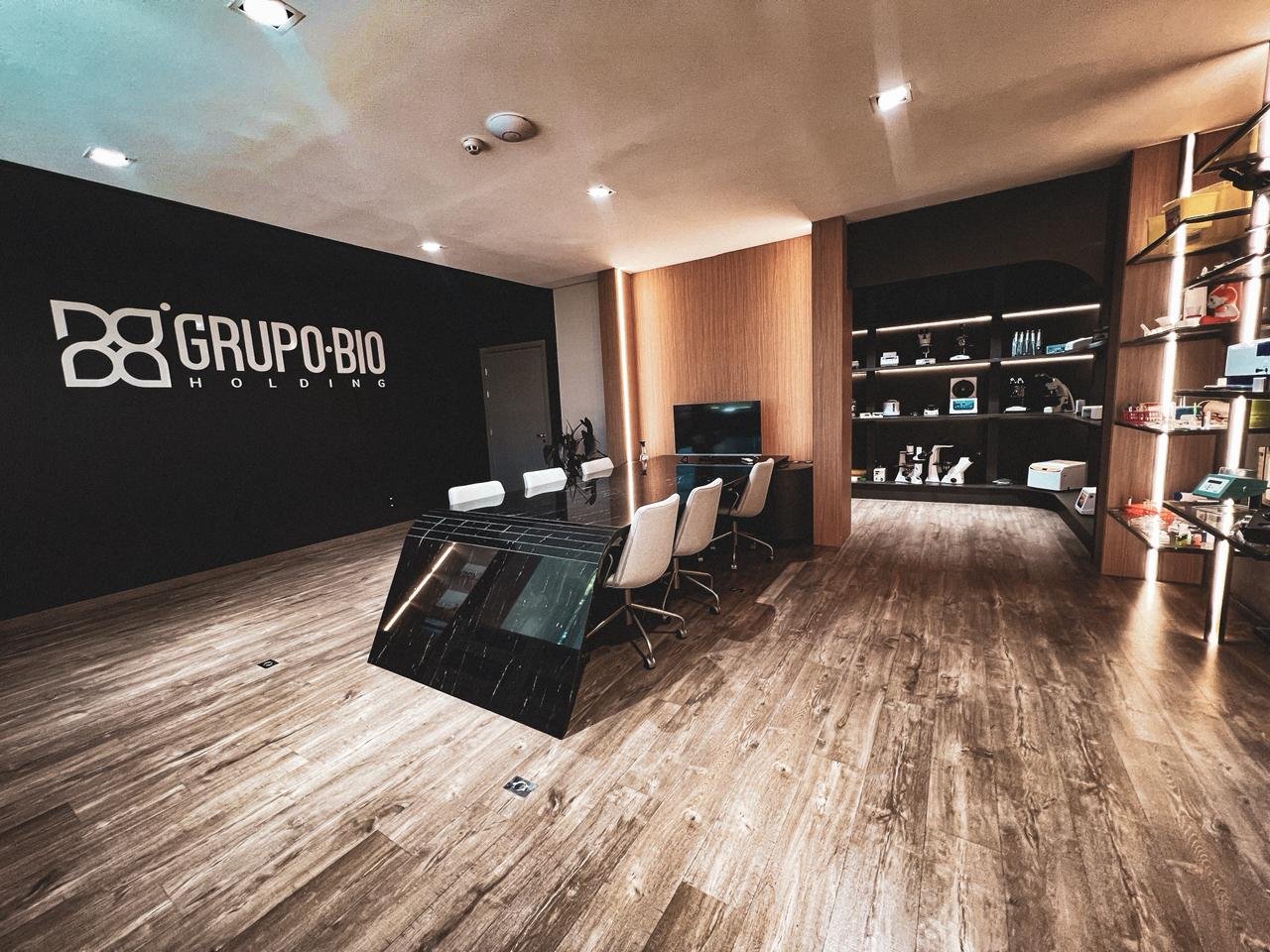 WhatsApp Image 2025-12-01 at 14.44.28 (2)